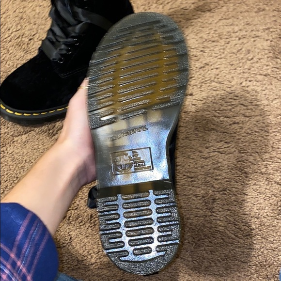 Crushed Velvet Dr. Marten boots - Picture 3 of 4